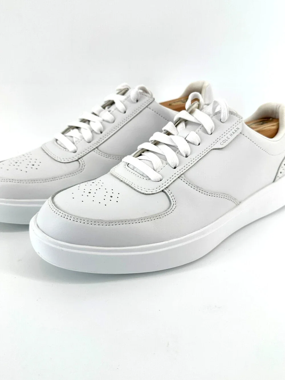 Men's Cole Haan Grand 360 Water Resistant White Sneakers C38993 Size 10M